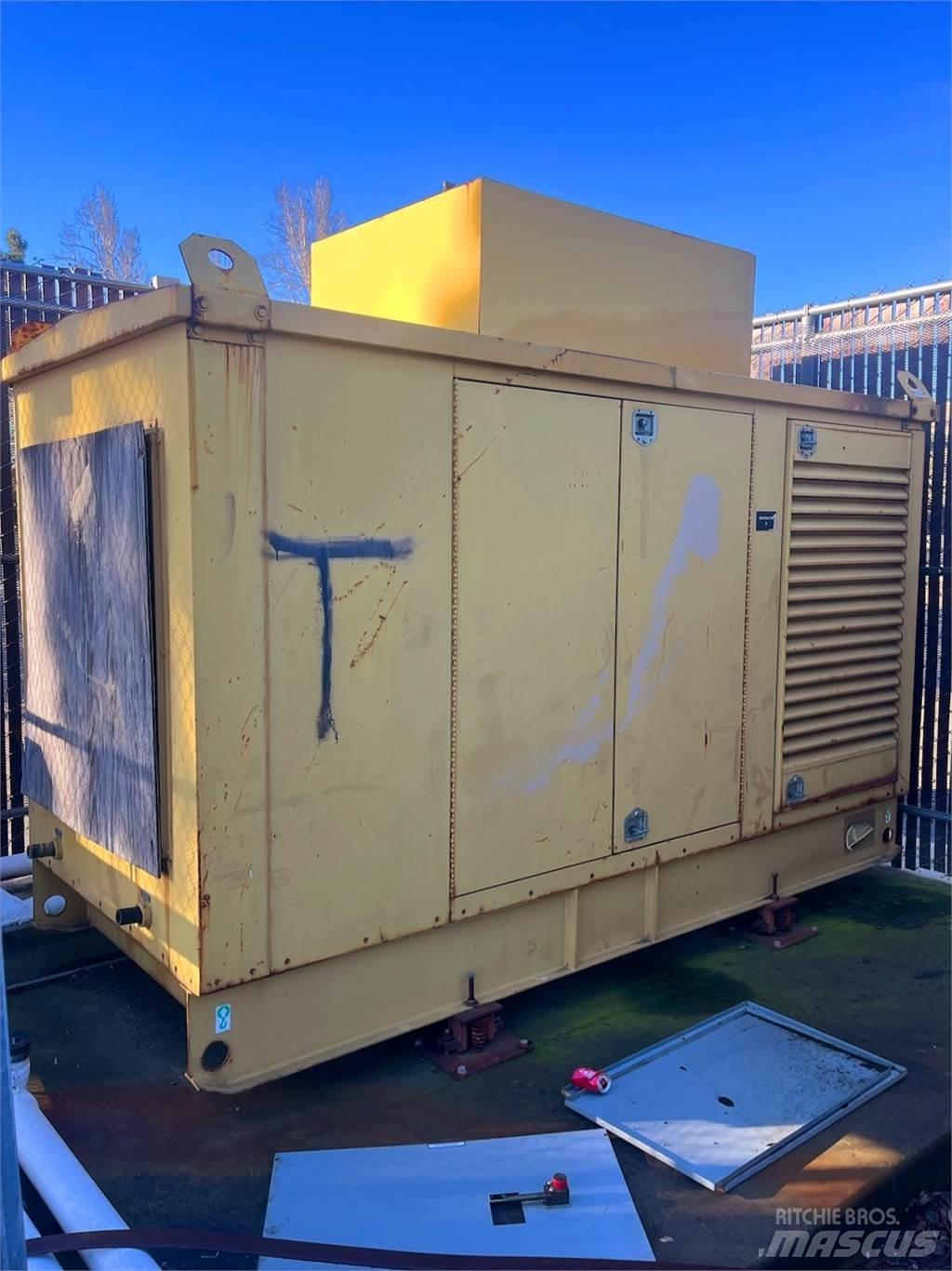 CAT 400 KW 其他