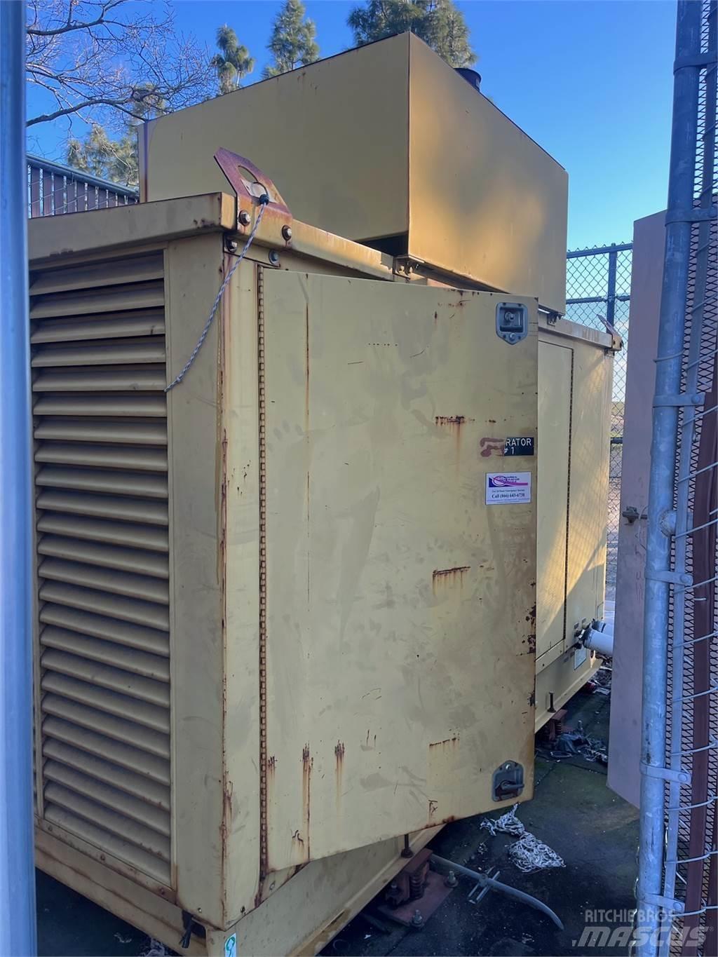 CAT 400 KW 其他