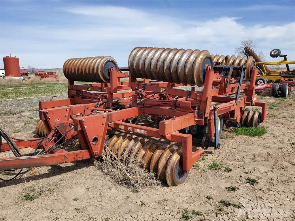 Kewanee 1500 田間拖曳