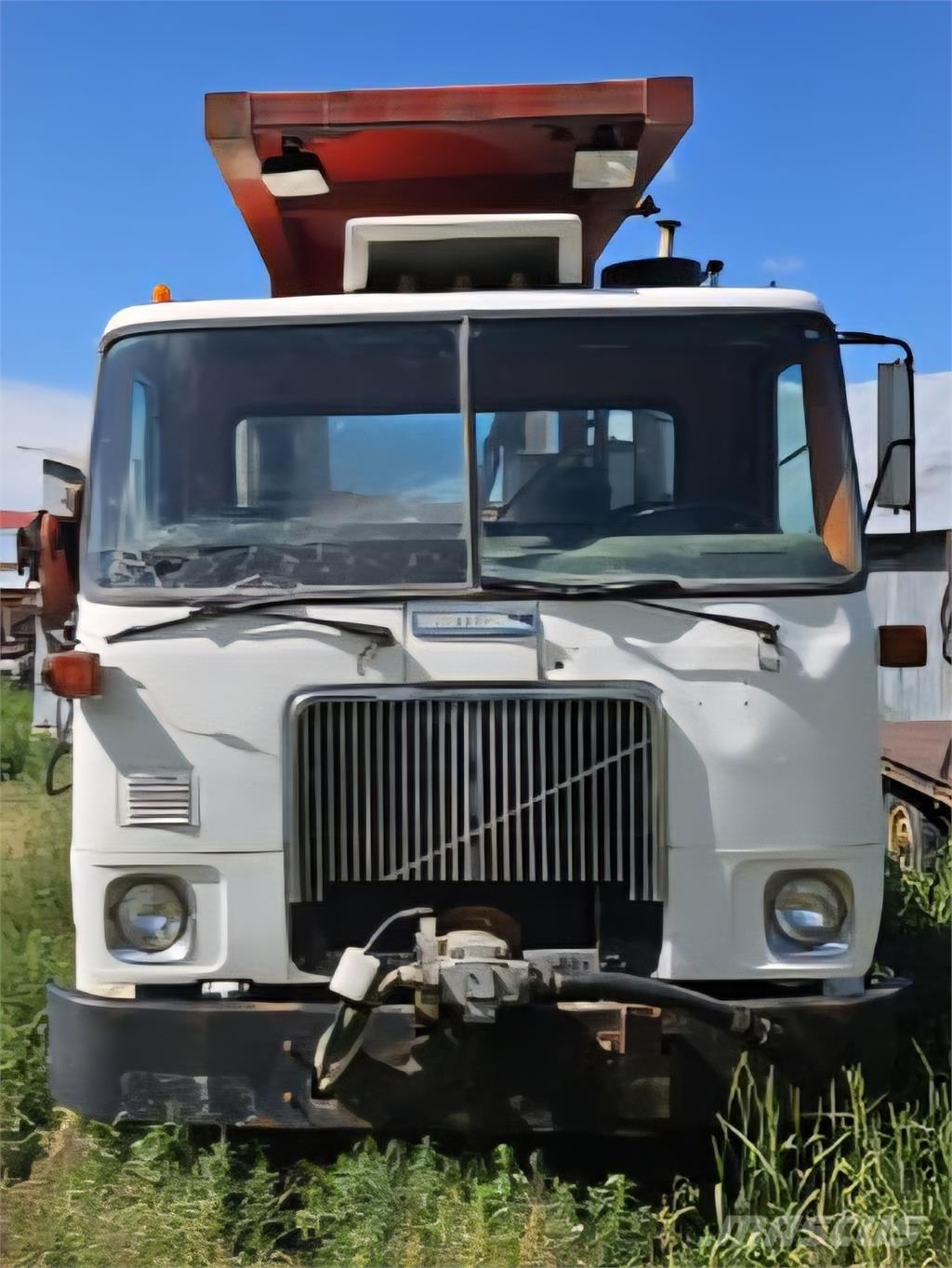  Ton-Right 890 貨物鉗車