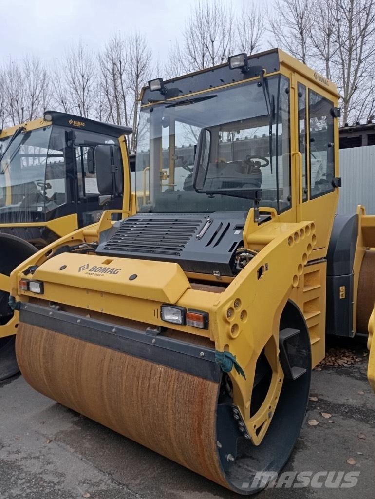 Bomag BW 203 AD-4 雙輪滾壓機