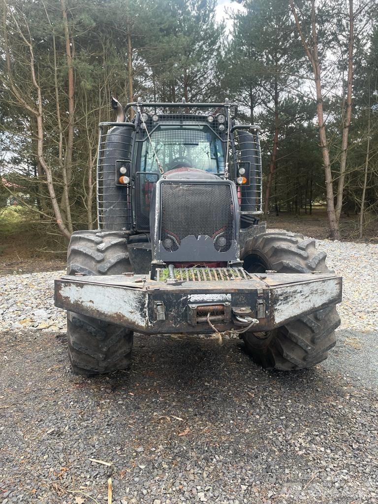 Valtra T254 Active 曳引機