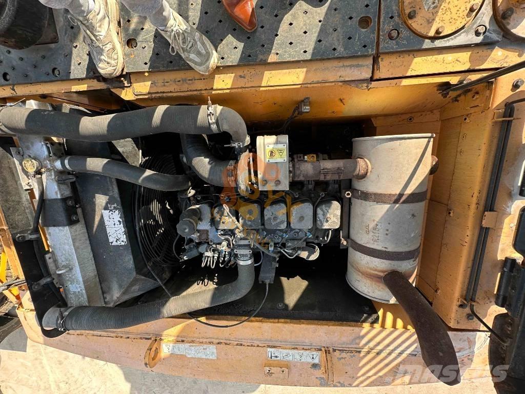 Hyundai R 225 -9 履帶式 挖土機/掘鑿機/挖掘機