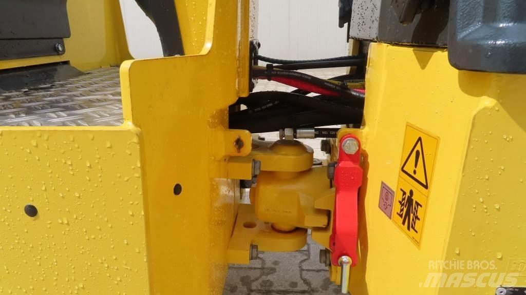 Bomag BW80 AD-5 雙輪滾壓機