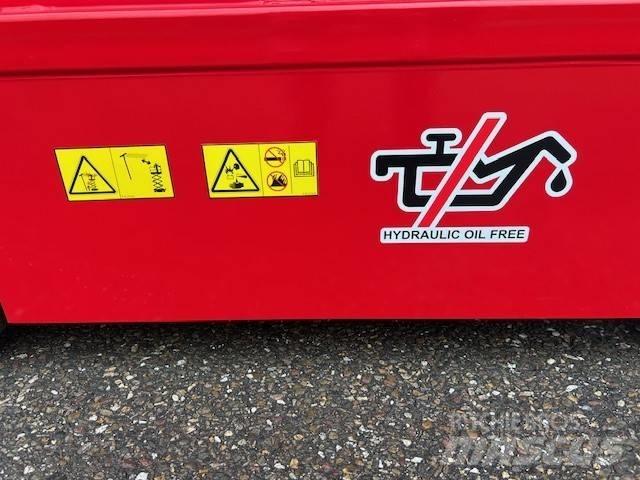Magni ES 0607 OF 剪式升降機