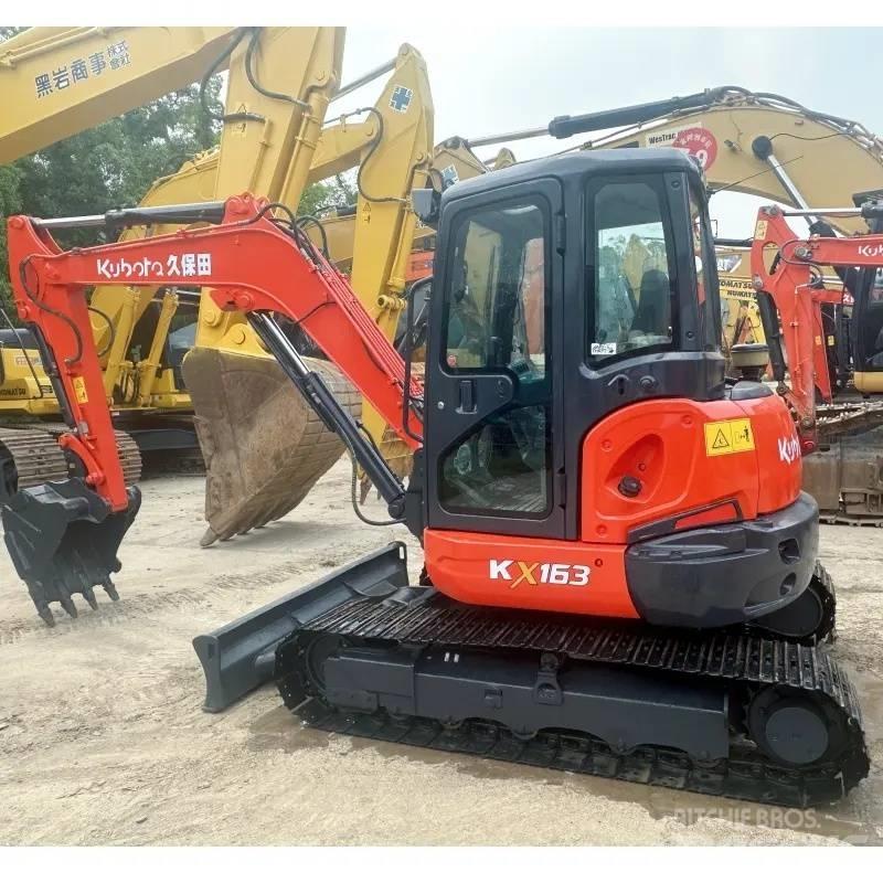 Kubota KX 063 小型挖土機/掘鑿機<7t(小型挖掘機)