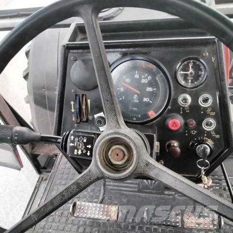 Valtra Valmet 905 曳引機