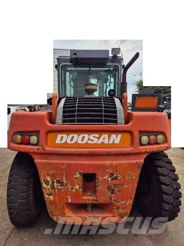 Doosan D 160 S-5 柴油卡車