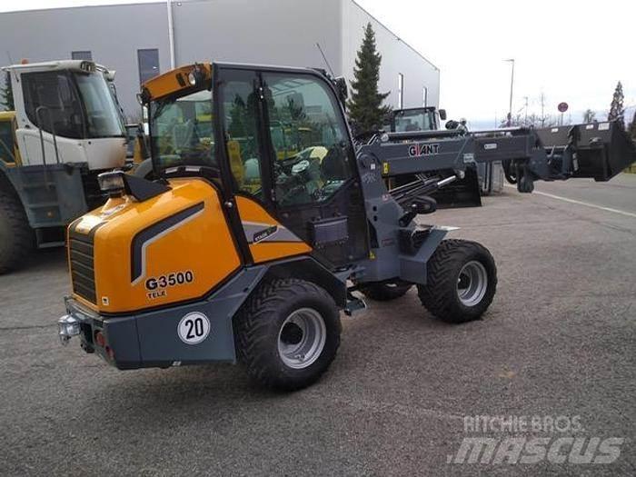 GiANT G3500 Tele 輪胎式裝載機