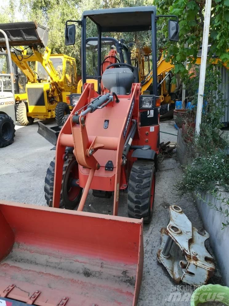 Eurocomach E215K 輪胎式裝載機