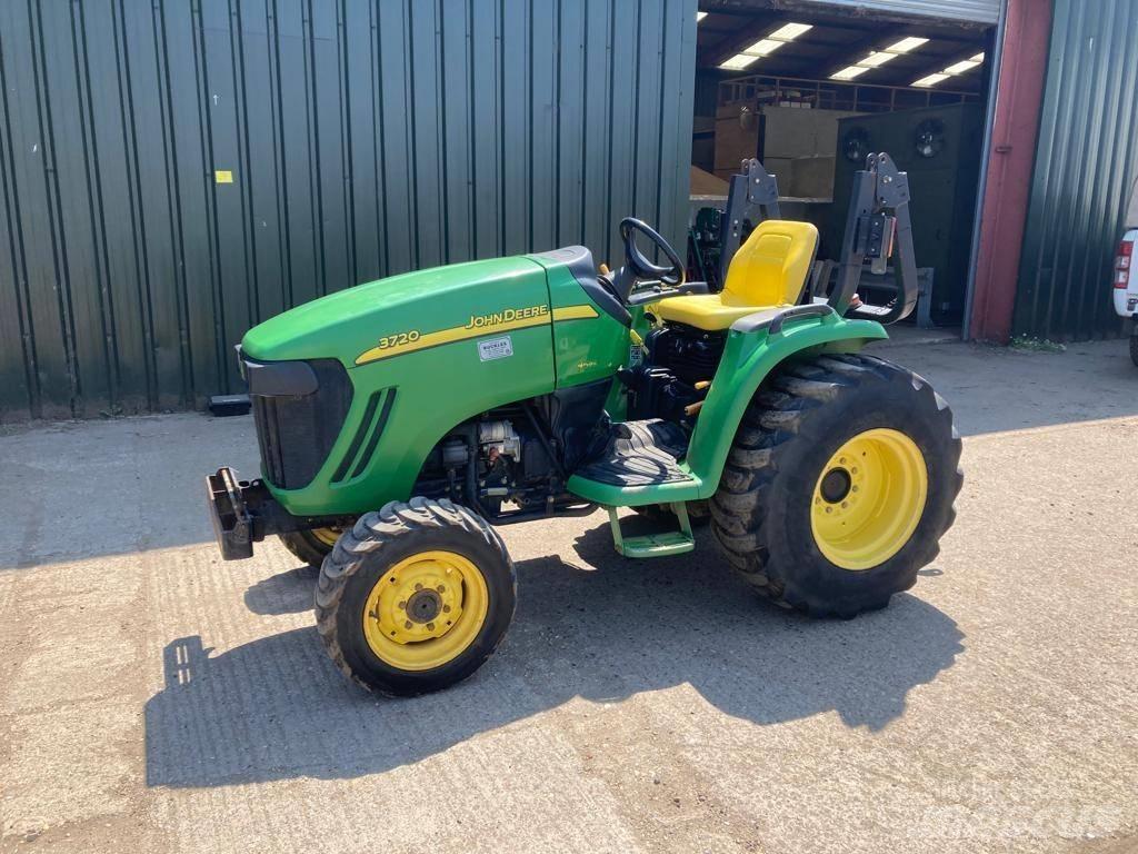 John Deere 3720 曳引機