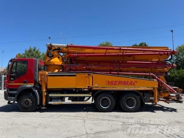 Iveco Trakker 350 混凝土泵浦