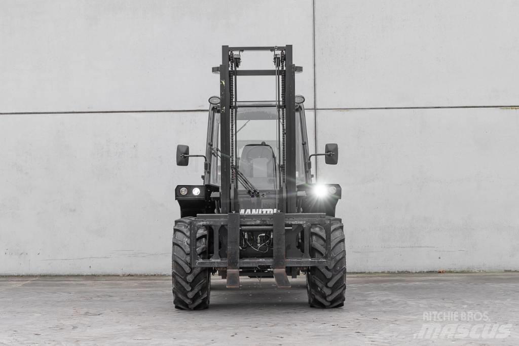 Manitou M 30-4 柴油卡車