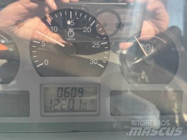 Valtra 8550 Hitech! 曳引機
