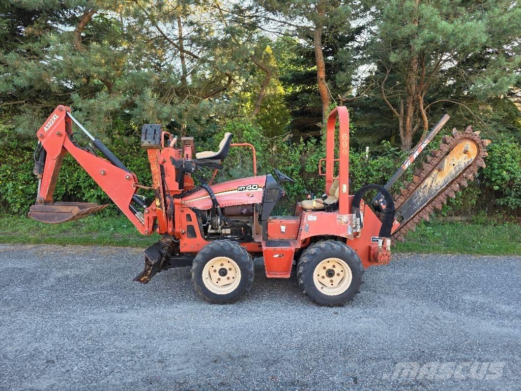 Ditch Witch RT 40 掘溝機