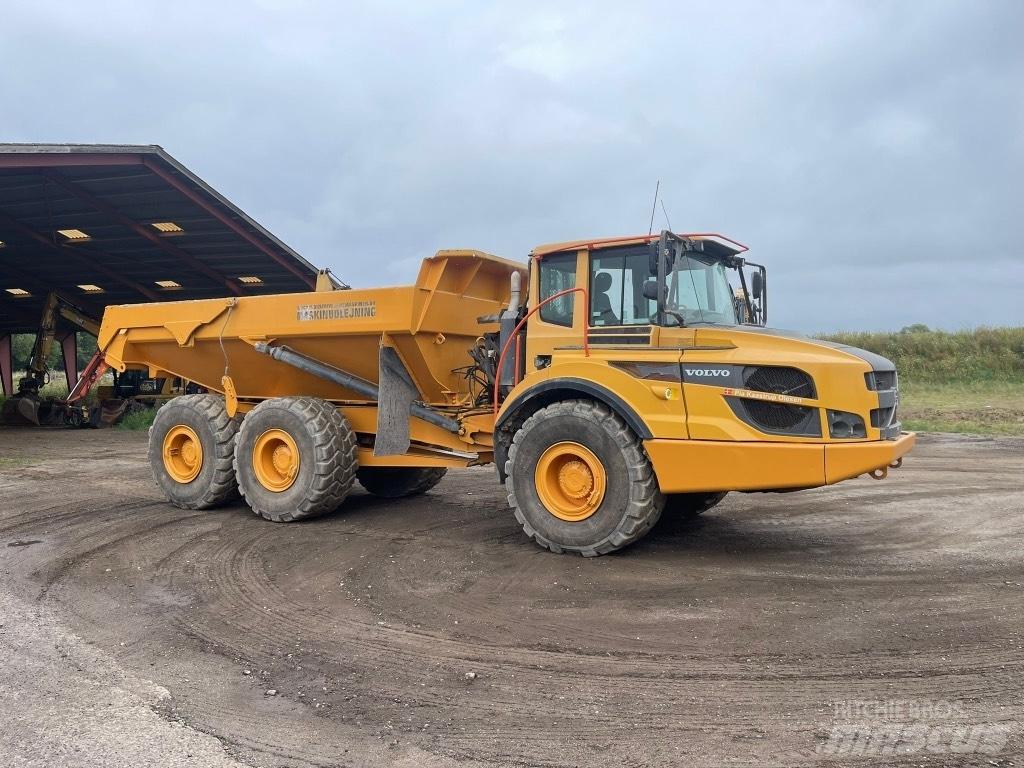 Volvo A 30 G 鉸接式起吊車