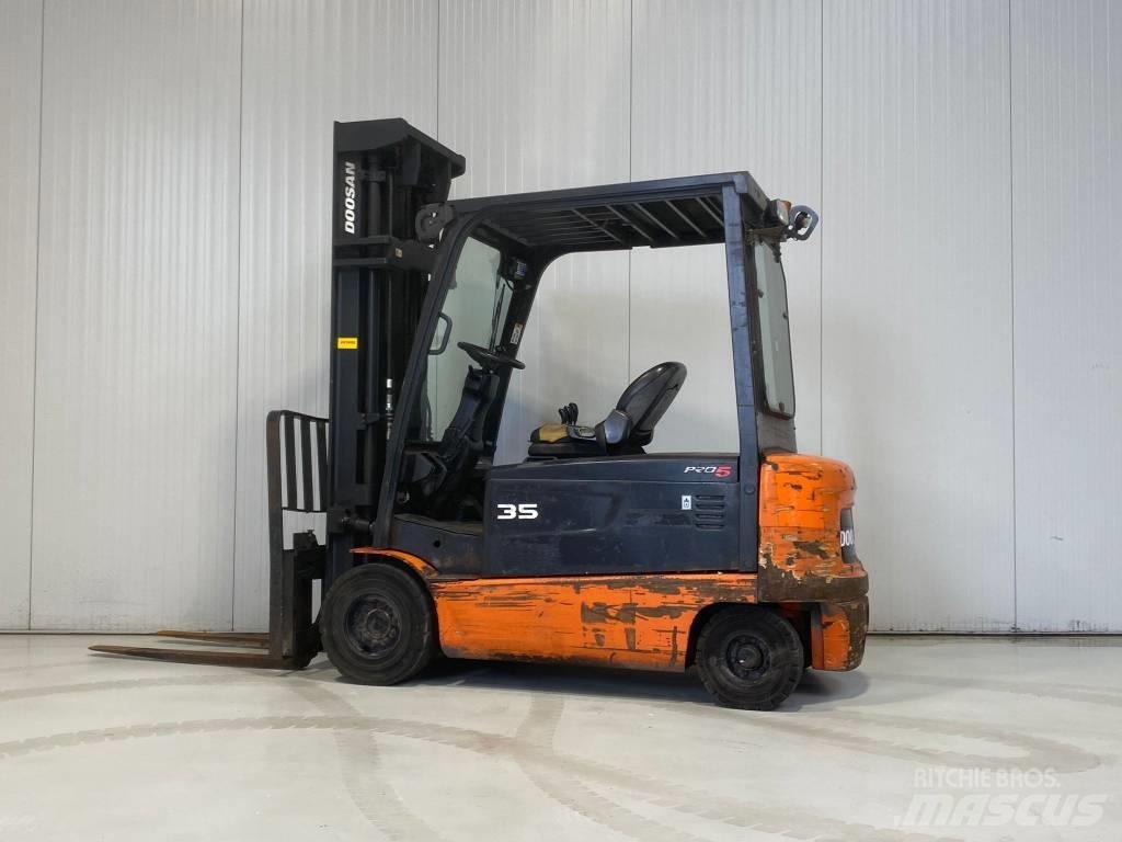 Doosan B35X-5 電動堆高機
