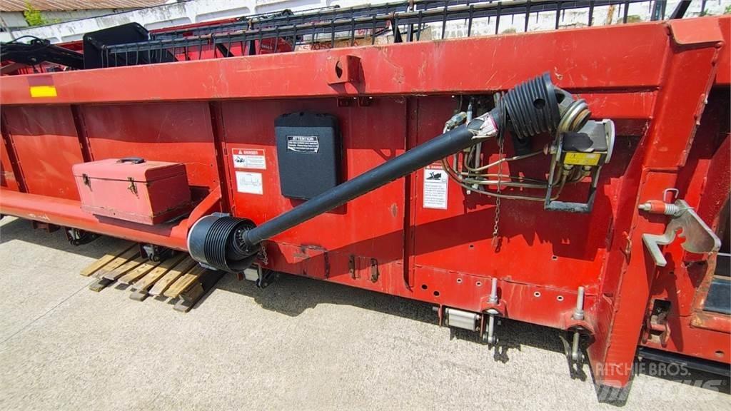 Case IH 3020 收穫機頭
