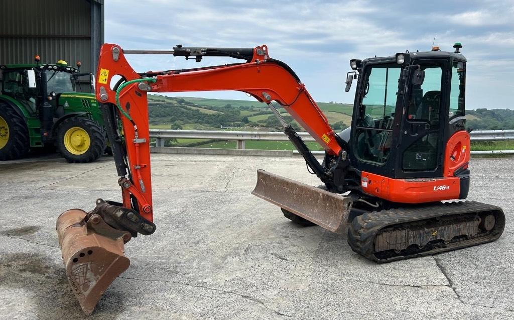 Kubota U 48-4 小型挖土機/掘鑿機<7t(小型挖掘機)