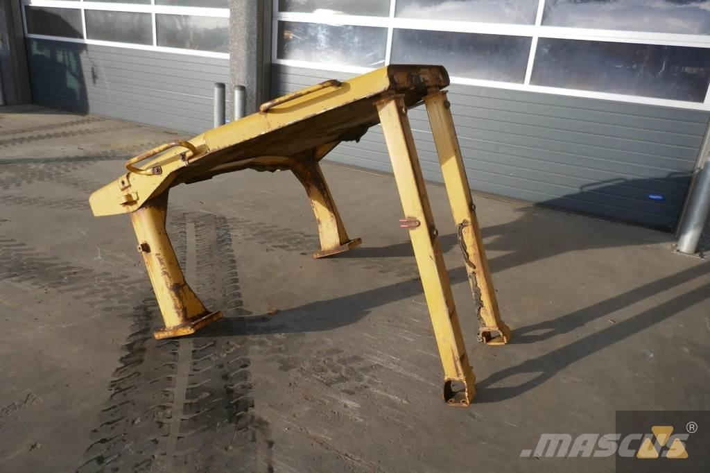 CAT D8N O-rops cab 駕駛室與內部