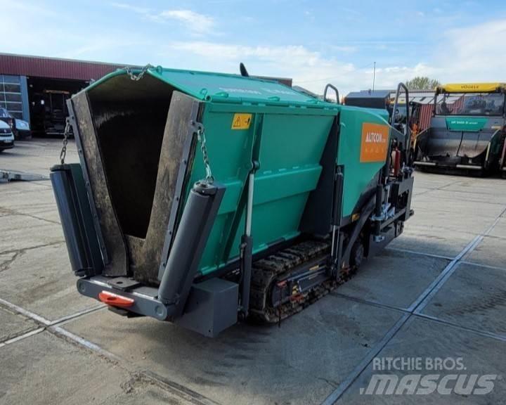 Vögele SUPER 800 瀝青攤舖機/鋪路機