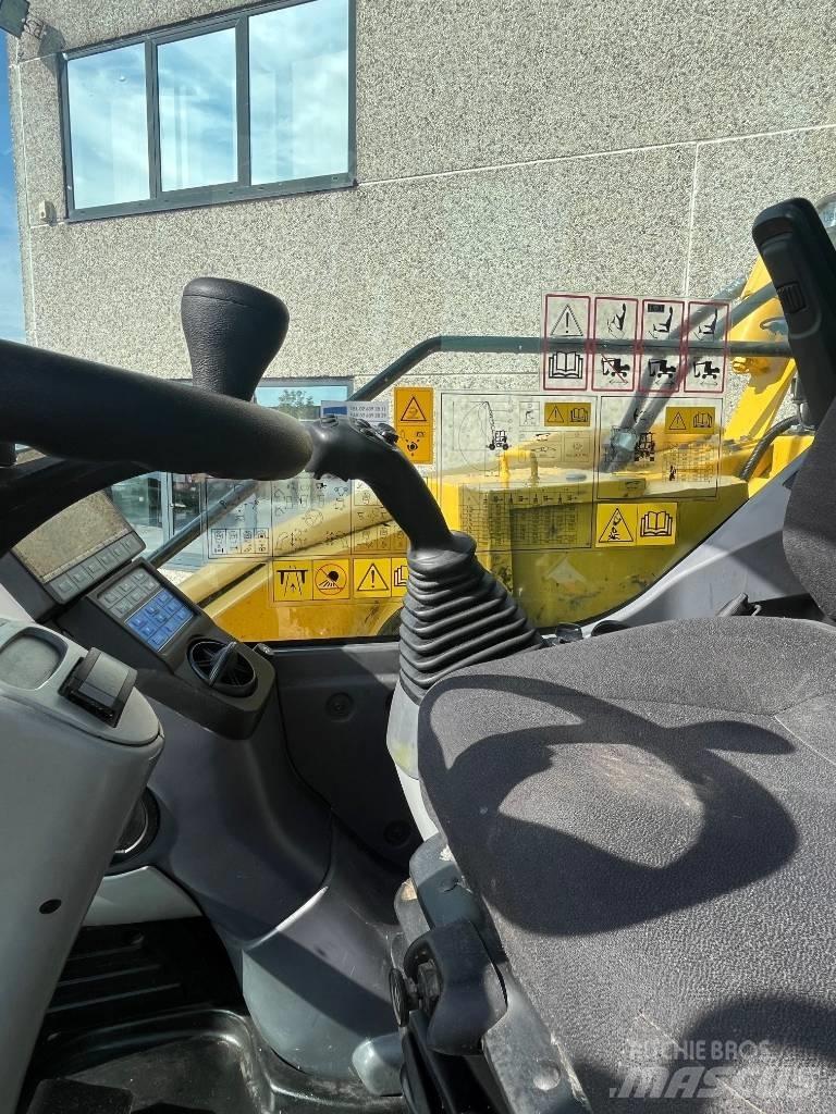 Komatsu PW98MR-10 旋轉式挖土機/掘鑿機/挖掘機