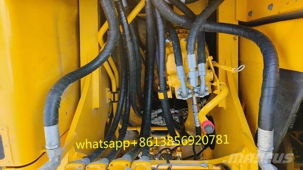Komatsu PC 240-8 中型挖土機/掘鑿機/挖掘機 7t-12t