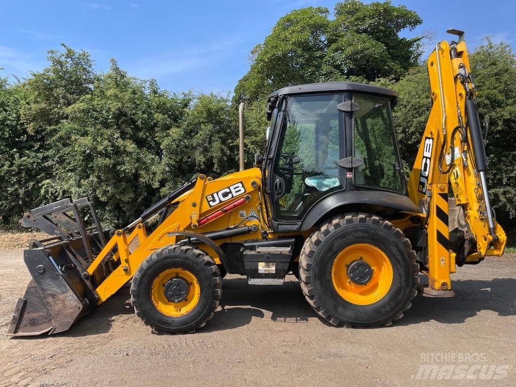 JCB 3 CX 反鏟裝載機