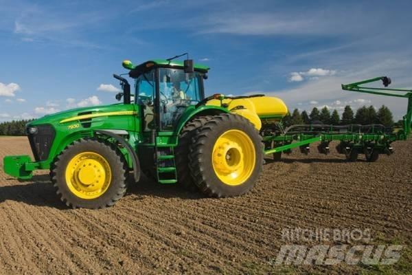 John Deere JD7930 曳引機
