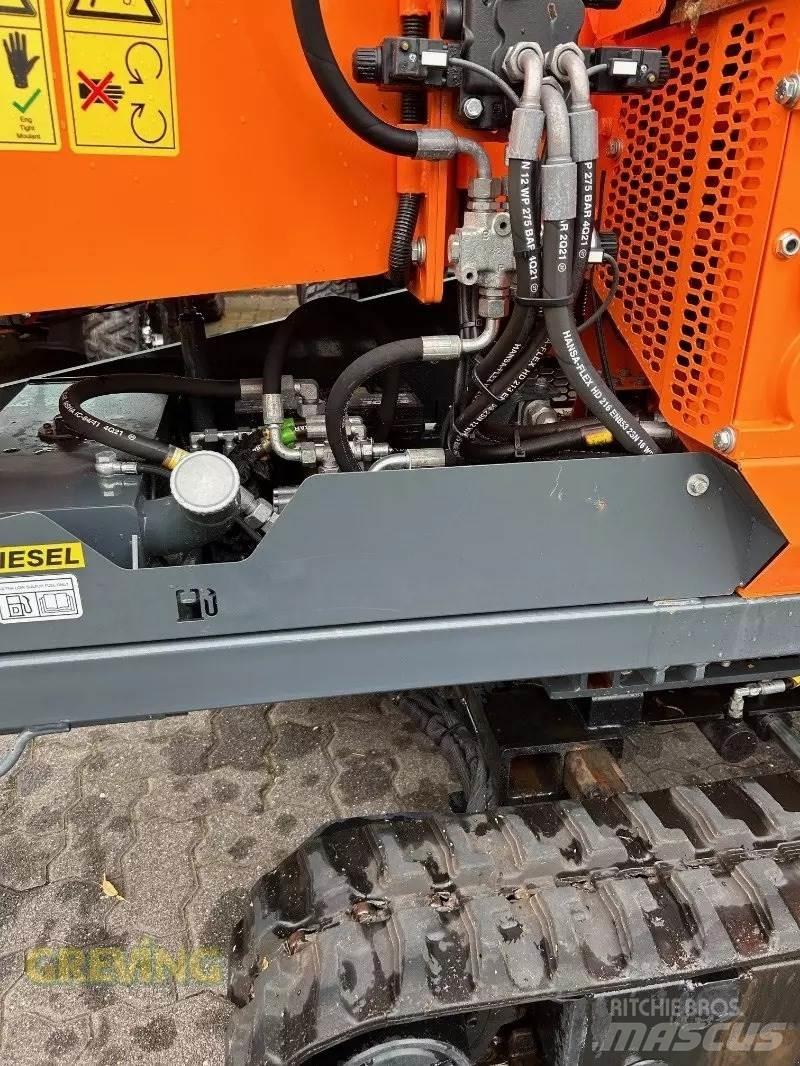 Jensen A530 Raupe 自走式飼料採集機