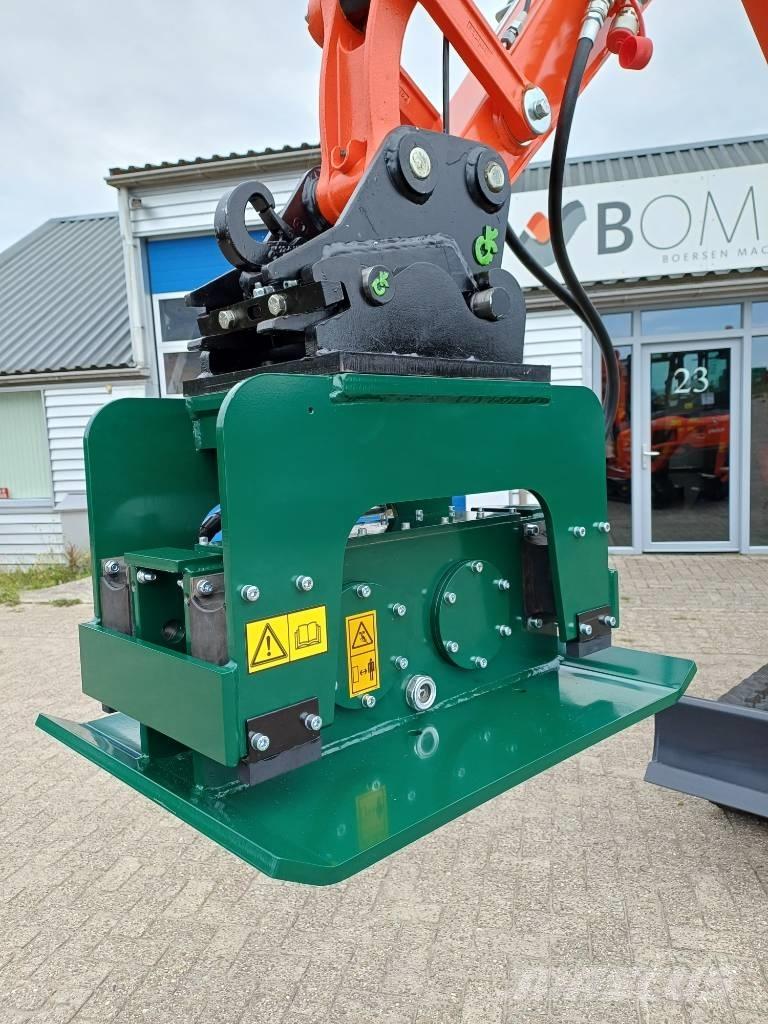  MCB  250 振動打樁機