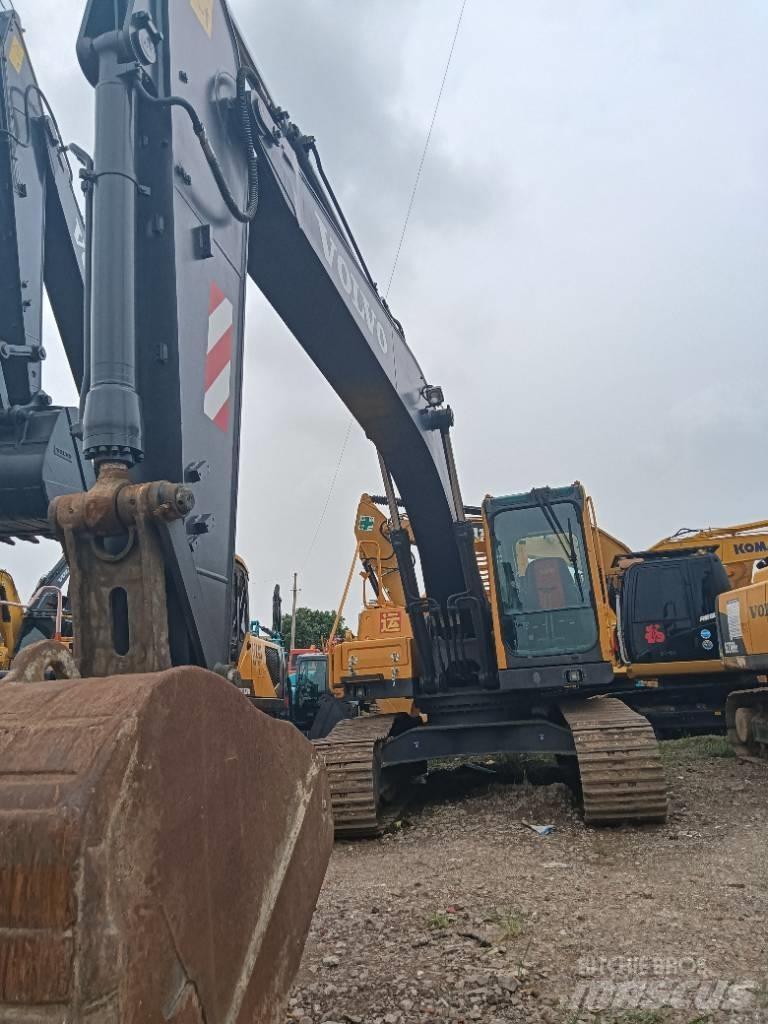 Volvo EC 210 履帶式 挖土機/掘鑿機/挖掘機