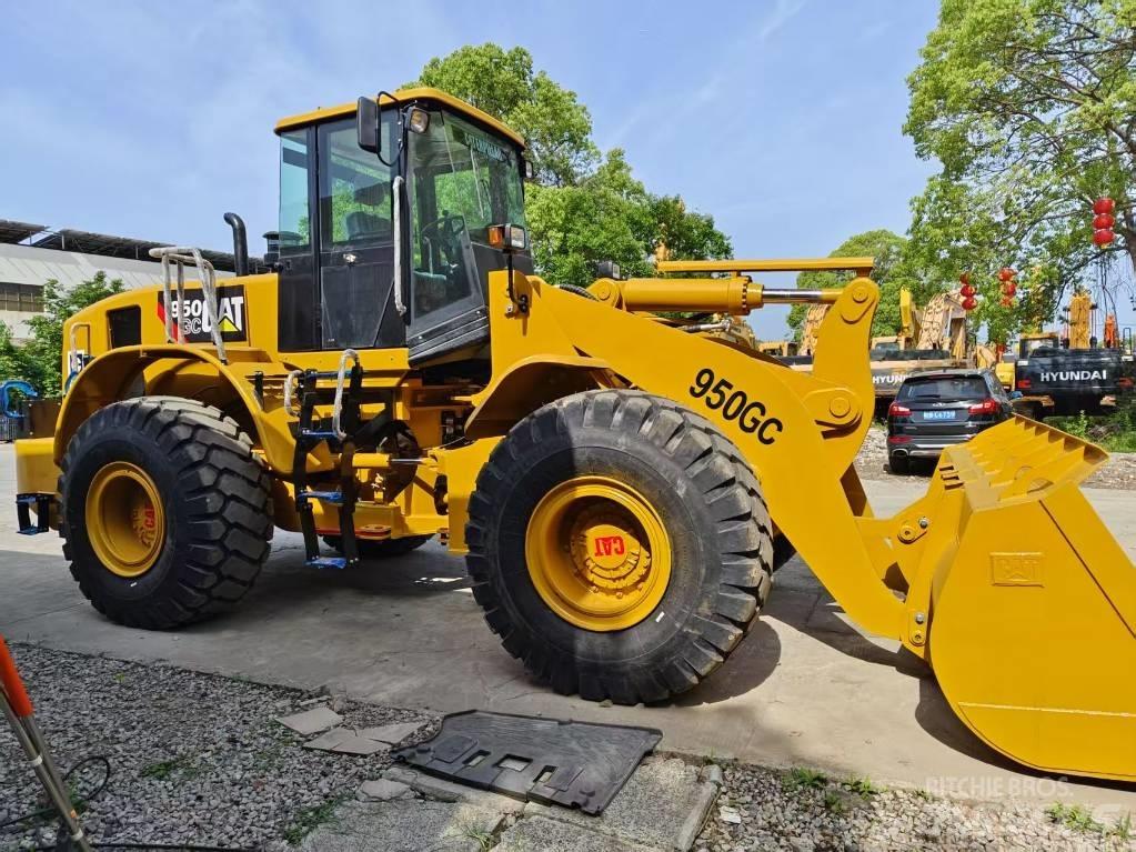 CAT 950 GC 輪胎式裝載機
