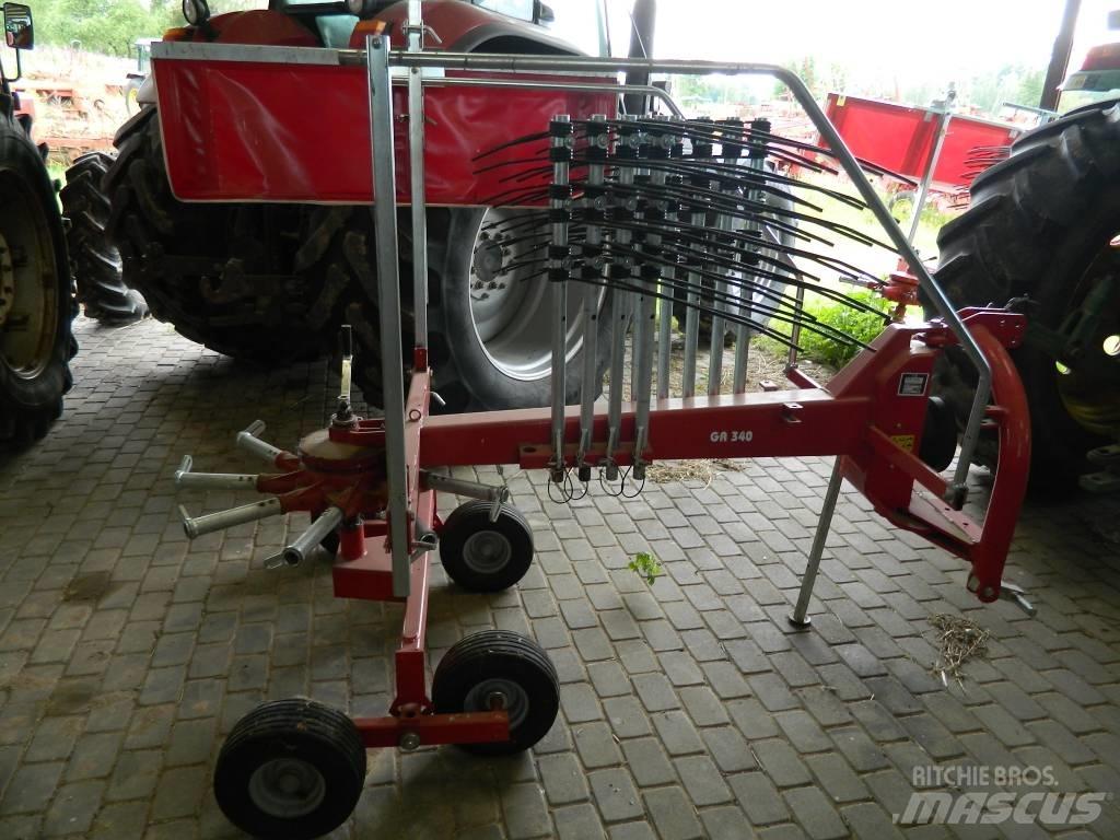 DCM GA 340 3PN 9B 耙與翻草機