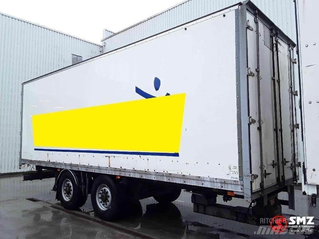 Samro SR 334 箱體半拖車