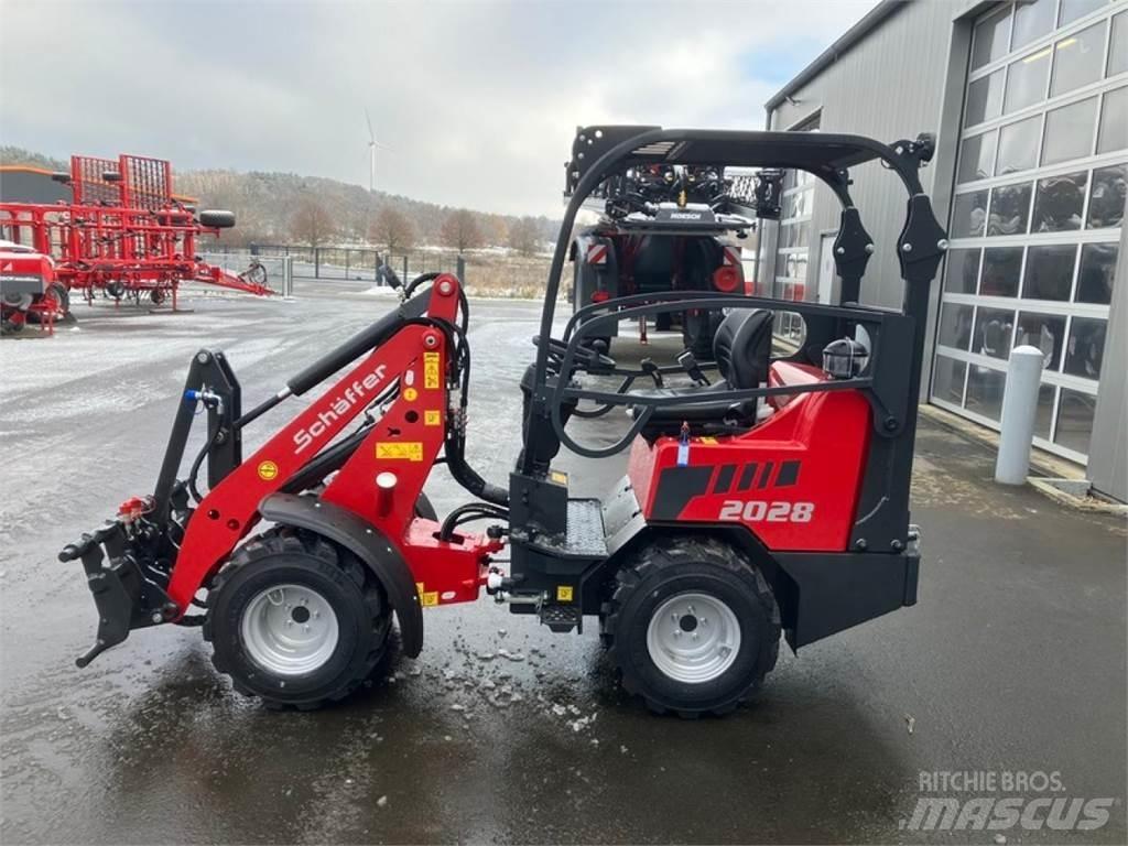 Schäffer 2028 小型裝載機