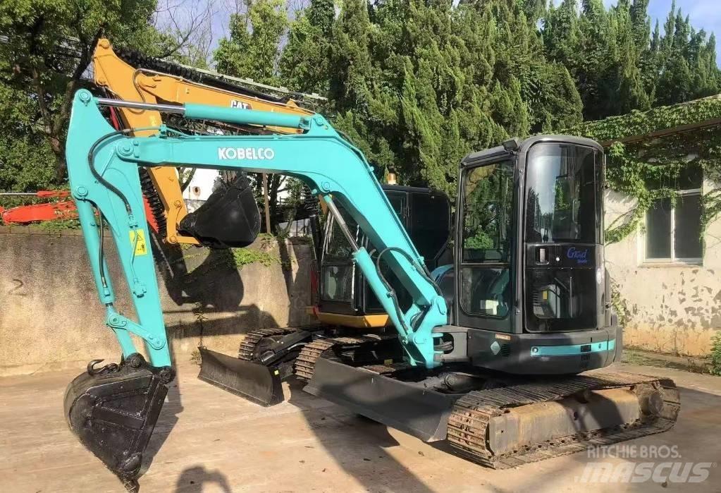 Kobelco SK 55 小型挖土機/掘鑿機<7t(小型挖掘機)