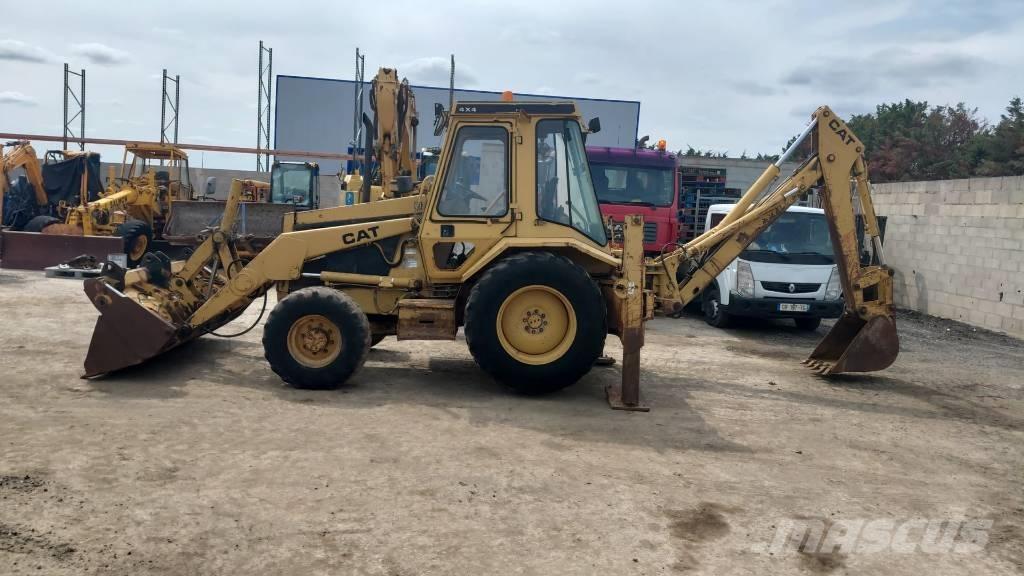 CAT 428 B 4x4 反鏟裝載機