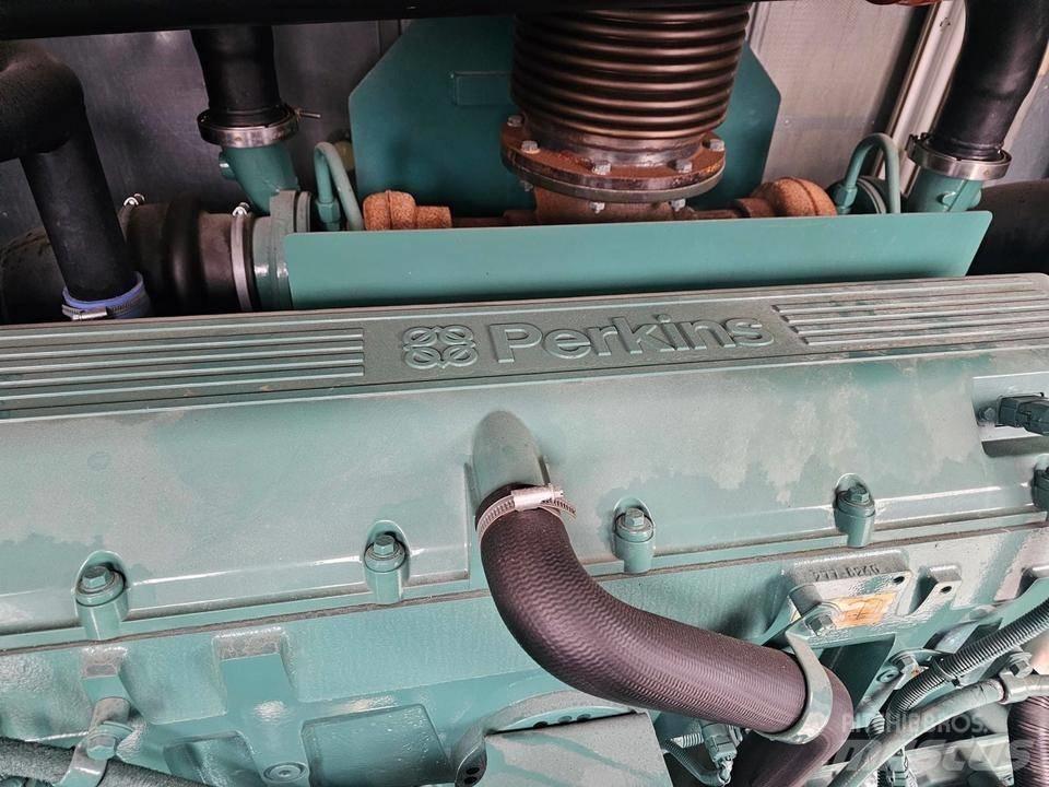 Perkins 800 KVA 柴油發電機