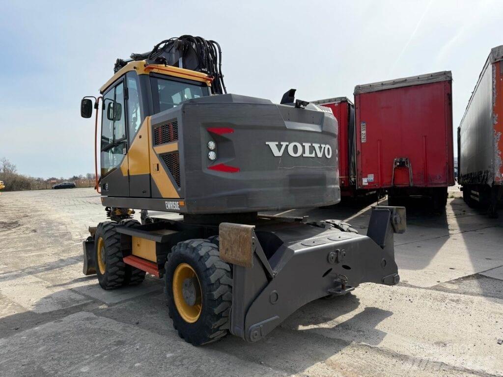 Volvo EWR150E 旋轉式挖土機/掘鑿機/挖掘機