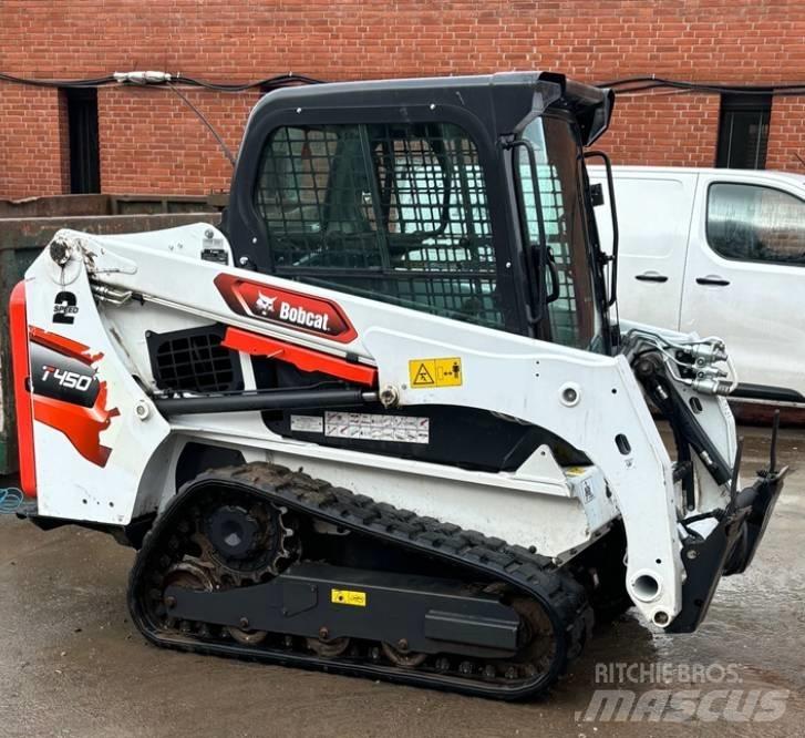 Bobcat T450 滑移轉向裝載機