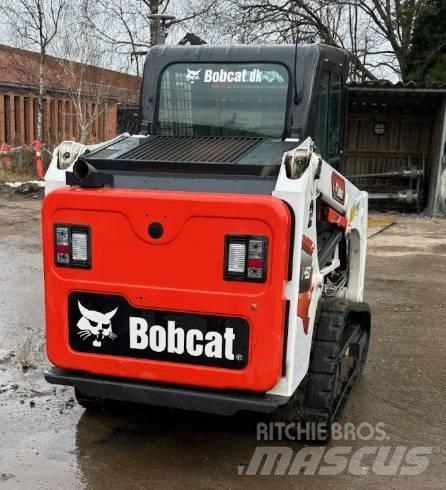Bobcat T450 滑移轉向裝載機