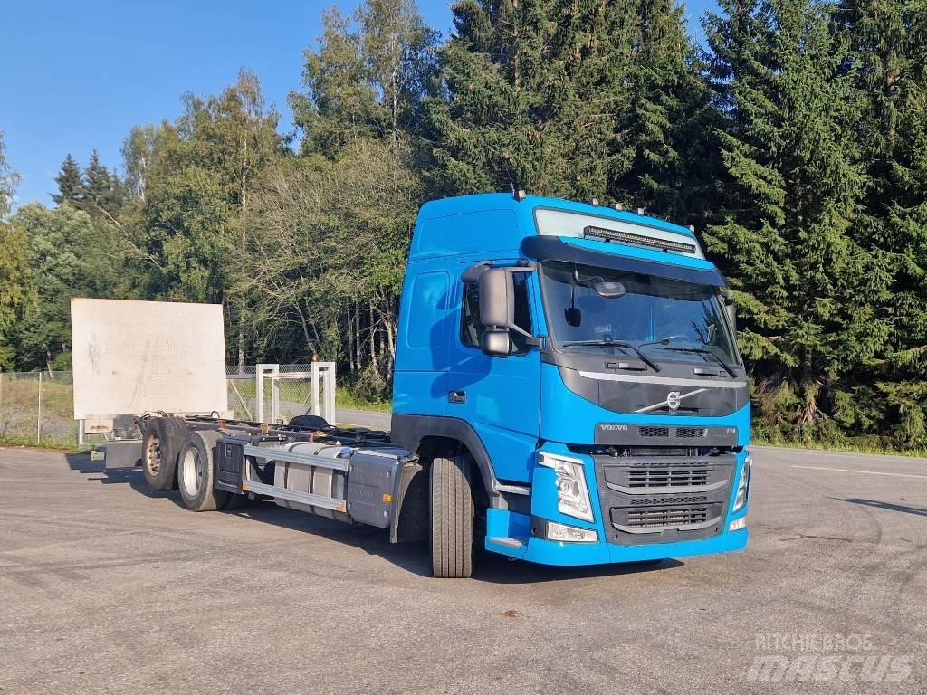 Volvo FM500 6X2*4 商用底盤車