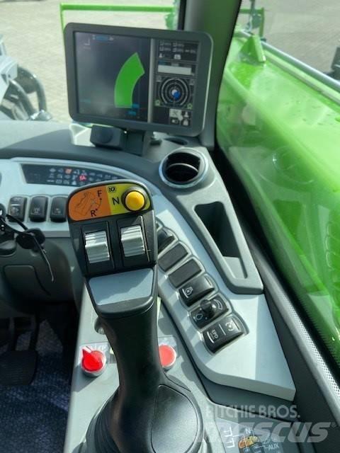 Merlo TF 33.7 伸縮臂操作車
