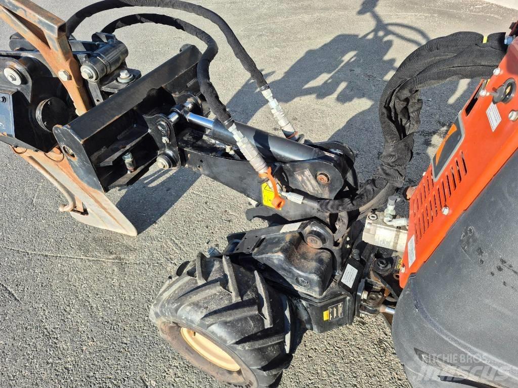 Ditch Witch R300 掘溝機