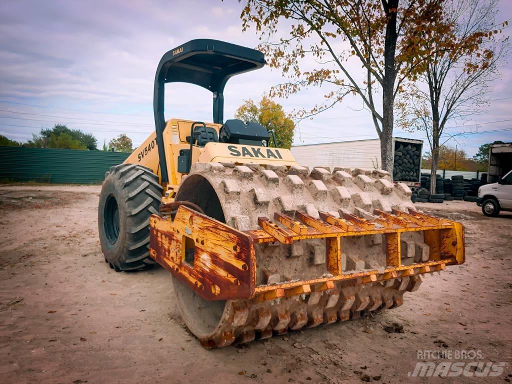 Sakai SV 540 T 單輪滾壓機