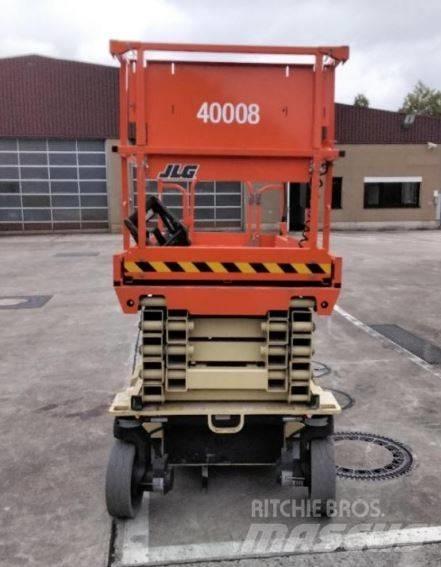 JLG 3246 ES 剪式升降機