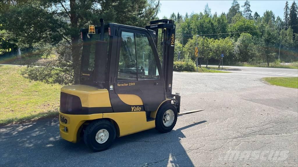 Yale GDP 25 VX 柴油卡車