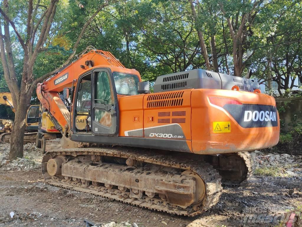 Doosan DX 300 LC 履帶式 挖土機/掘鑿機/挖掘機