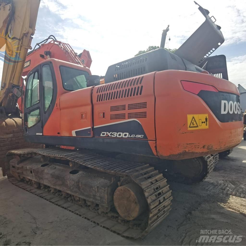 Doosan DX 300 LC 履帶式 挖土機/掘鑿機/挖掘機